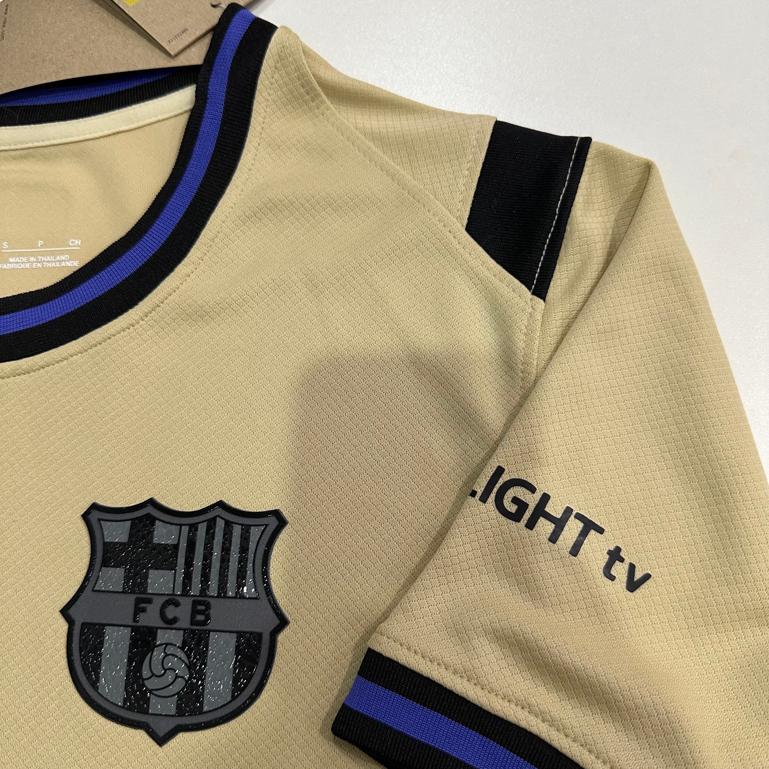 FC Barcelona Away Kit 2024/25 – Gold Kobe Tribute Edition